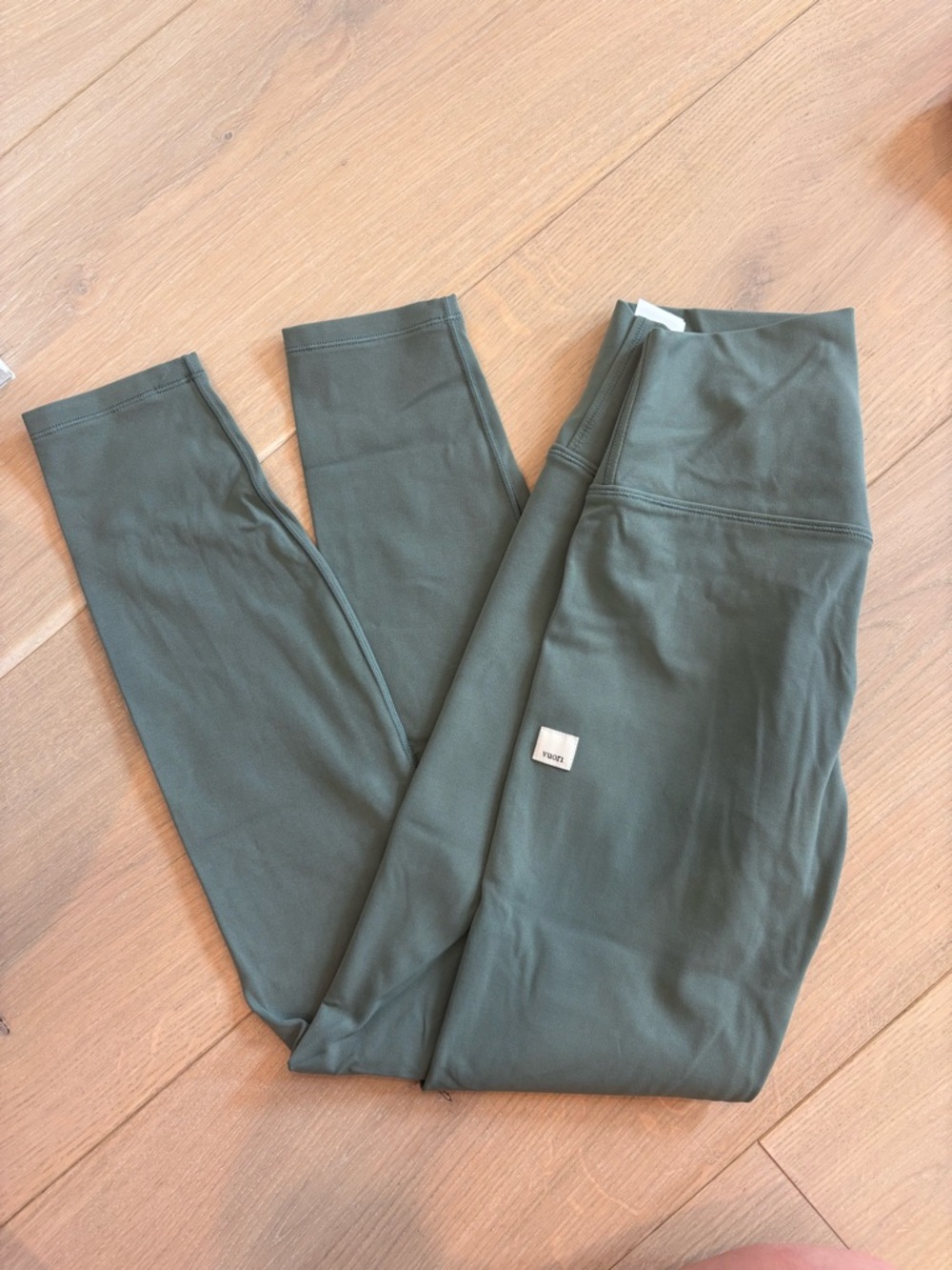 Vuori Olive Green Leggings
